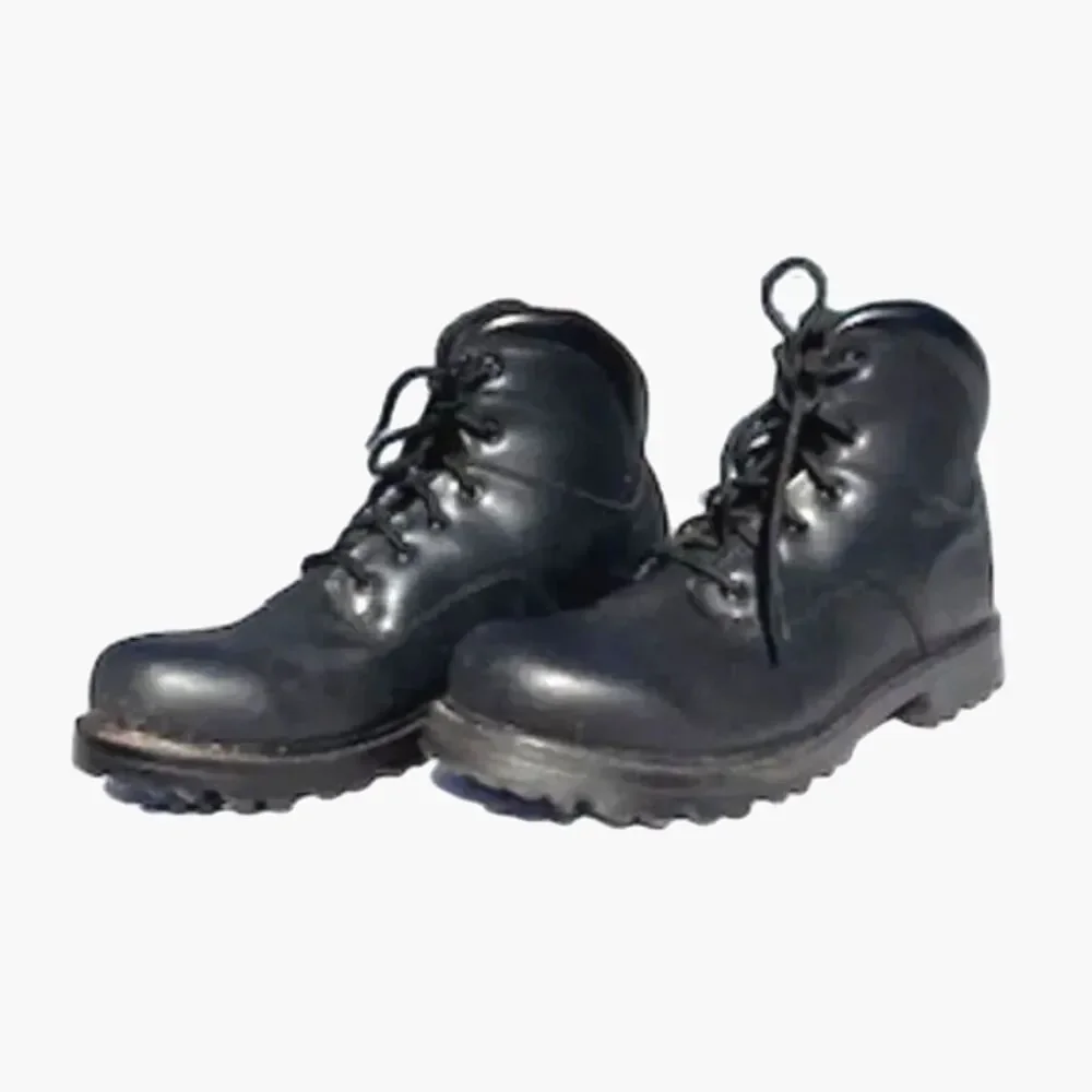Size: 11 Combat Boots . Utility Slip & Oil Resistant Black Lace Up  Brahma . New